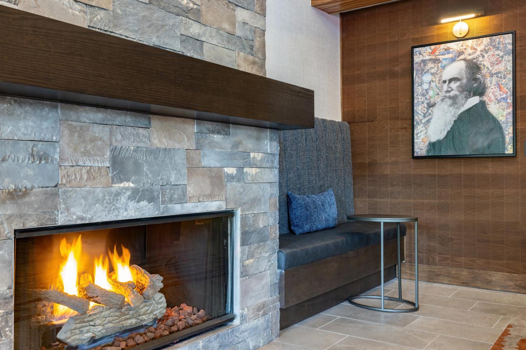 The Newberry Hotel Bend, Tapestry Collection By Hilton Eksteriør billede